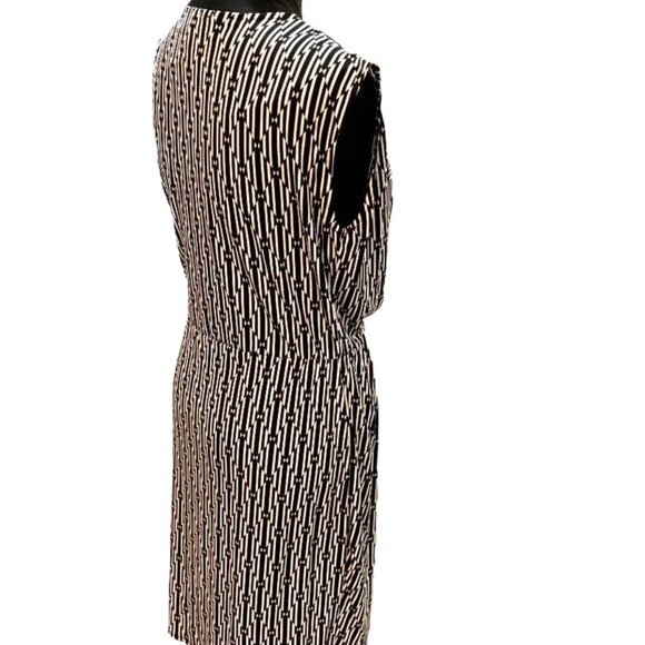 MICHAEL KORS Black & White Printed Faux Wrap Dress w/Side Buckle ( P/M) NWT $120 - Picture 5 of 7